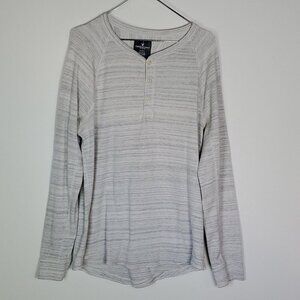 AMERICAN Eagle medium gray long sleeve henley shirt